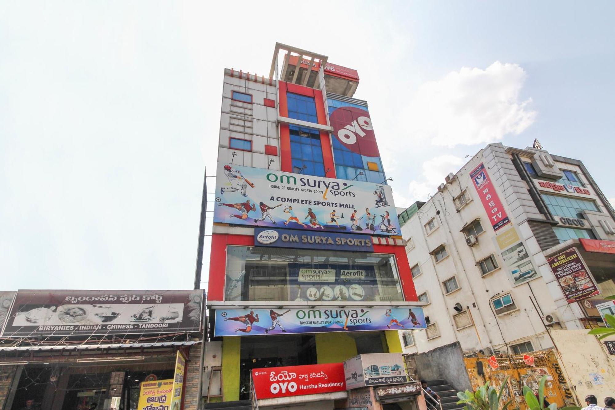 Hotel O Sri Harsha Residency Near Jntu Metro Χιντεραμπάντ Εξωτερικό φωτογραφία